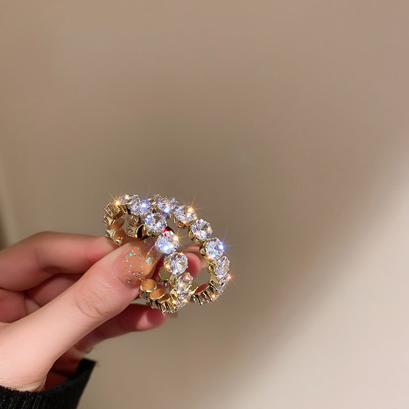 Wholesale Silver Pin C Shape Diamond Alloy Earrings